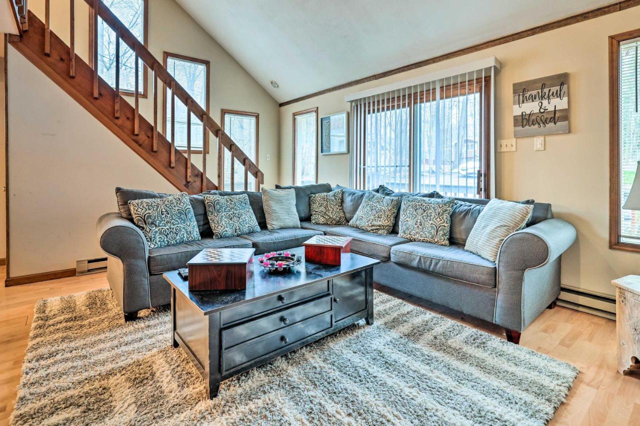 Poconos Vacation Home Walk To Locust Lake! Pocono Lake Exterior foto